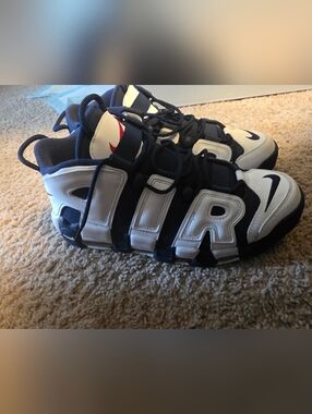 Used Mens Size 11 Nike AIR Retro Sneakers - White, Navy, Red Accent No Box